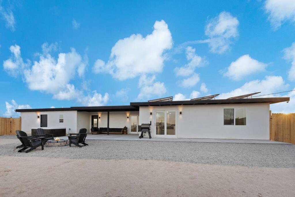 Star Gazers Modern Home On 5 Acres Of Land! Sunfair Heights エクステリア 写真