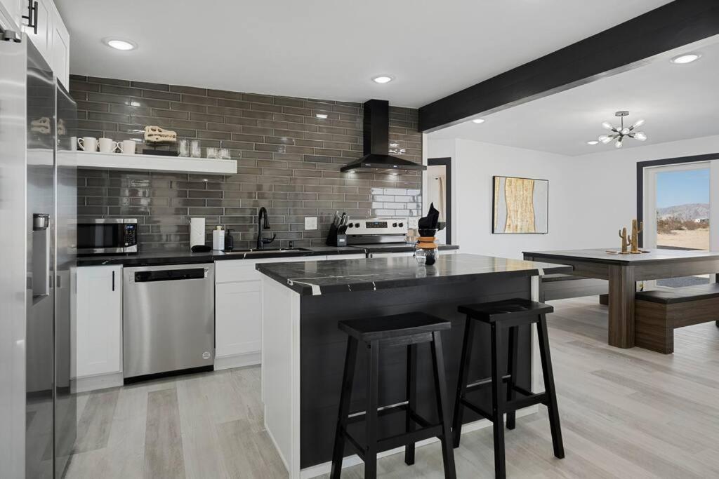 Star Gazers Modern Home On 5 Acres Of Land! Sunfair Heights エクステリア 写真