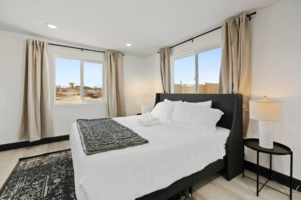 Star Gazers Modern Home On 5 Acres Of Land! Sunfair Heights エクステリア 写真